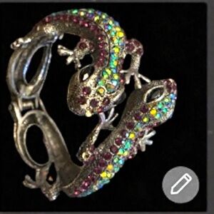 Vintage Twin Gecko Lizard Cuff Bangle Bracelet